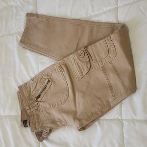 Never worn-Skinny khaki cargo pants 7/8